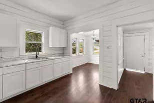 241 Ayers St, Frankston, TX 75763 - Photo 18