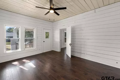 241 Ayers St, Frankston, TX 75763 - Photo 6