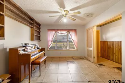 203 Parker Street, Arp, TX 75750 - Photo 12