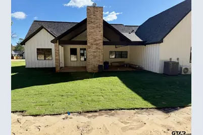 14697 Woodland Creek Drive, Tyler, TX 75706 - Photo 16