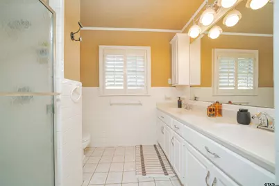 1900 W Hoyt Dr., Longview, TX 75601 - Photo 14