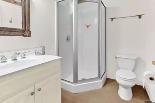 408 E Jolly St, Palestine, TX 75801 - Photo 40