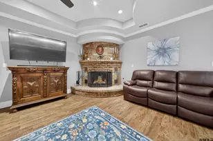 707 N Sherwood Dr, Overton, TX 75684 - Photo 6