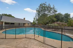 707 N Sherwood Dr, Overton, TX 75684 - Photo 40