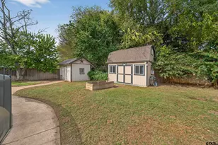 707 N Sherwood Dr, Overton, TX 75684 - Photo 42