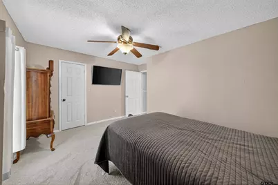 707 N Sherwood Drive, Overton, TX 75684 - Photo 32