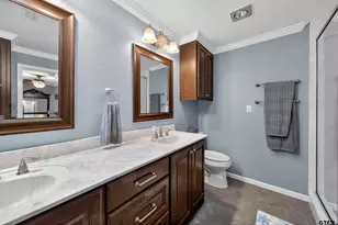 707 N Sherwood Dr, Overton, TX 75684 - Photo 24