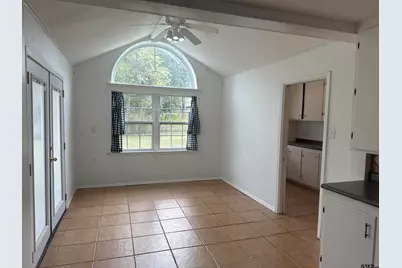 2213 Suanne Dr, Tyler, TX 75701 - Photo 8