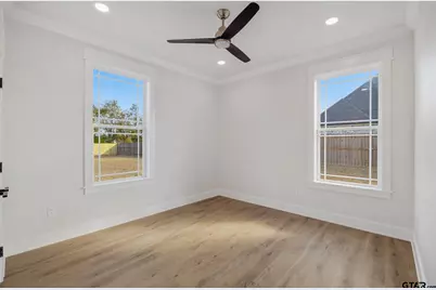 19383 Ridge Point Cir, Lindale, TX 75771 - Photo 32