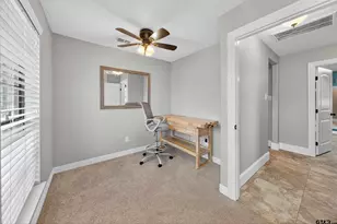 2621 Anderson County Rd 2212, Palestine, TX 75803 - Photo 36