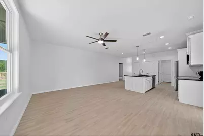 369 Cr 4215, Jacksonville, TX 75766 - Photo 12