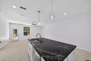 369 Co Rd 4215, Jacksonville, TX 75766 - Photo 6