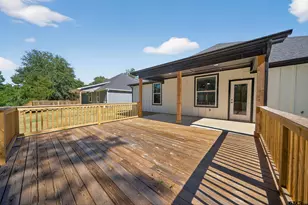 369 Co Rd 4215, Jacksonville, TX 75766 - Photo 40