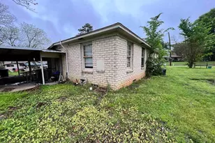 242 E Main St, Van, TX 75790 - Photo 4
