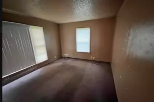 242 E Main St, Van, TX 75790 - Photo 10