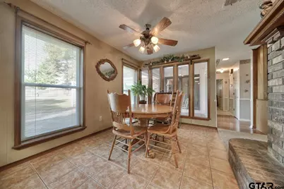 2209 Mitze Lane, Palestine, TX 75803 - Photo 16