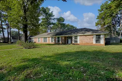 2209 Mitze Lane, Palestine, TX 75803 - Photo 4