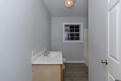 11686 State Hwy 135 N, Troup, TX 75789 - Photo 10