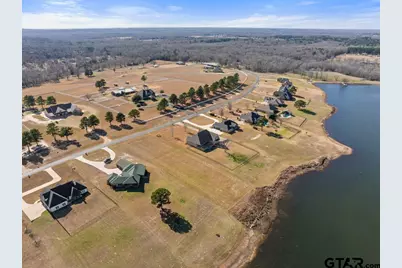 23500 Champion Dr, Lindale, TX 75771 - Photo 14