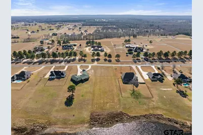 23500 Champion Dr, Lindale, TX 75771 - Photo 12