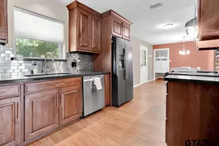 213 Treetop Ln, Hideaway, TX 75771 - Photo 20