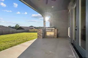 16421 Clearview Dr, Lindale, TX 75771 - Photo 8