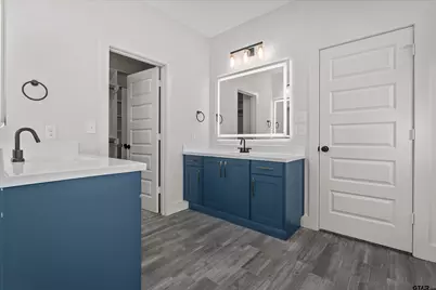 16421 Clearview Drive, Lindale, TX 75771 - Photo 18