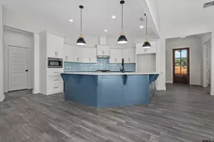 16421 Clearview Dr, Lindale, TX 75771 - Photo 10