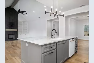 2232 Thornwood, Tyler, TX 75703 - Photo 10