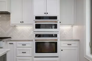 2232 Thornwood, Tyler, TX 75703 - Photo 12