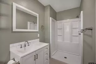 291 E Main, Van, TX 75790 - Photo 26