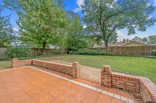 608 Top Hill Dr, Tyler, TX 75703 - Photo 24