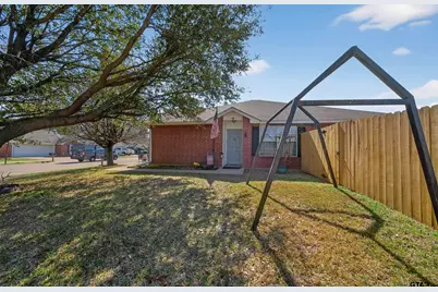 137 Valley View Ln., Jacksonville, TX 75766 - Photo 4