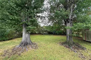 305 N Forest Ave, Tyler, TX 75702 - Photo 22