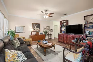 5401 Hollytree Dr, Tyler, TX 75703 - Photo 8