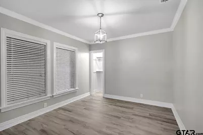 1020 W Morris St, Tyler, TX 75702 - Photo 6