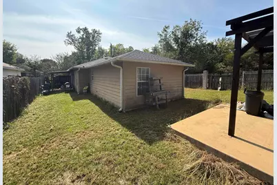 111 Jerome Court, Rusk, TX 75785 - Photo 2