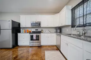 128 Loye Ln, Hawkins, TX 75765 - Photo 8