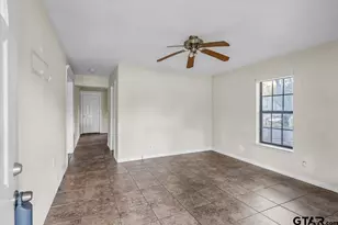 322 E Martin Luther King Jr Blvd, Tyler, TX 75702 - Photo 2