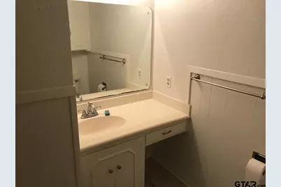 3001 Fairfax Drive, Tyler, TX 75701 - Photo 8