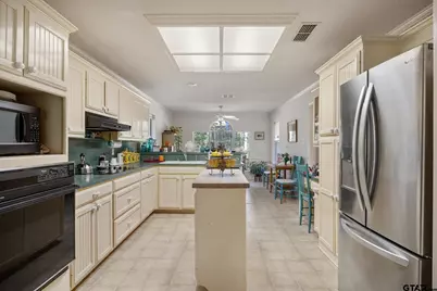 3401 W Fm 1910, Jacksonville, TX 75766 - Photo 14