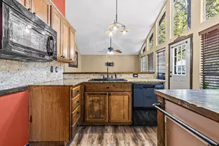 180 Elmwood, Holly Lake Ranch, TX 75765 - Photo 22