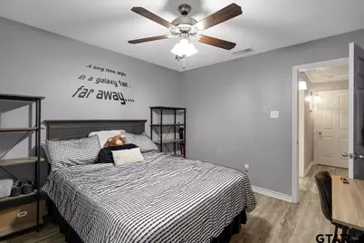 300 N Evenside St, Henderson, TX 75654 - Photo 8