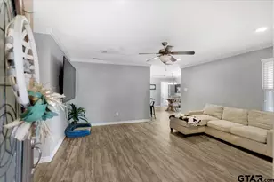 300 N Evenside St, Henderson, TX 75654 - Photo 4