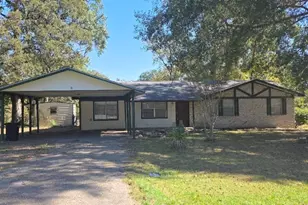 271 Long Leaf Cir, Lufkin, TX 75904 - Photo 2