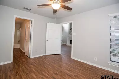 5917 Hollytree, Tyler, TX 75703 - Photo 16