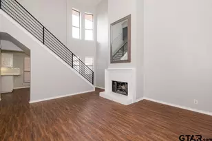 5917 Hollytree, Tyler, TX 75703 - Photo 4