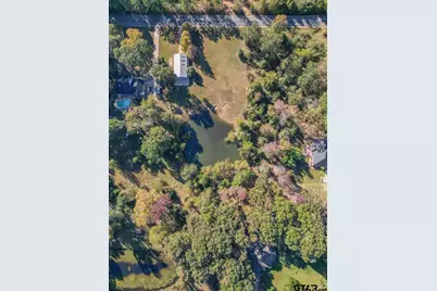 21881 Barron Rd, Chandler, TX 75758 - Photo 32