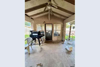 113 E Larkspur, White Oak, TX 75693 - Photo 28