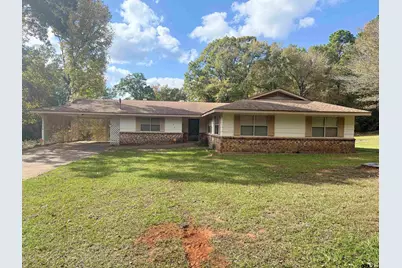 226 Caroline St, Rusk, TX 75785 - Photo 1